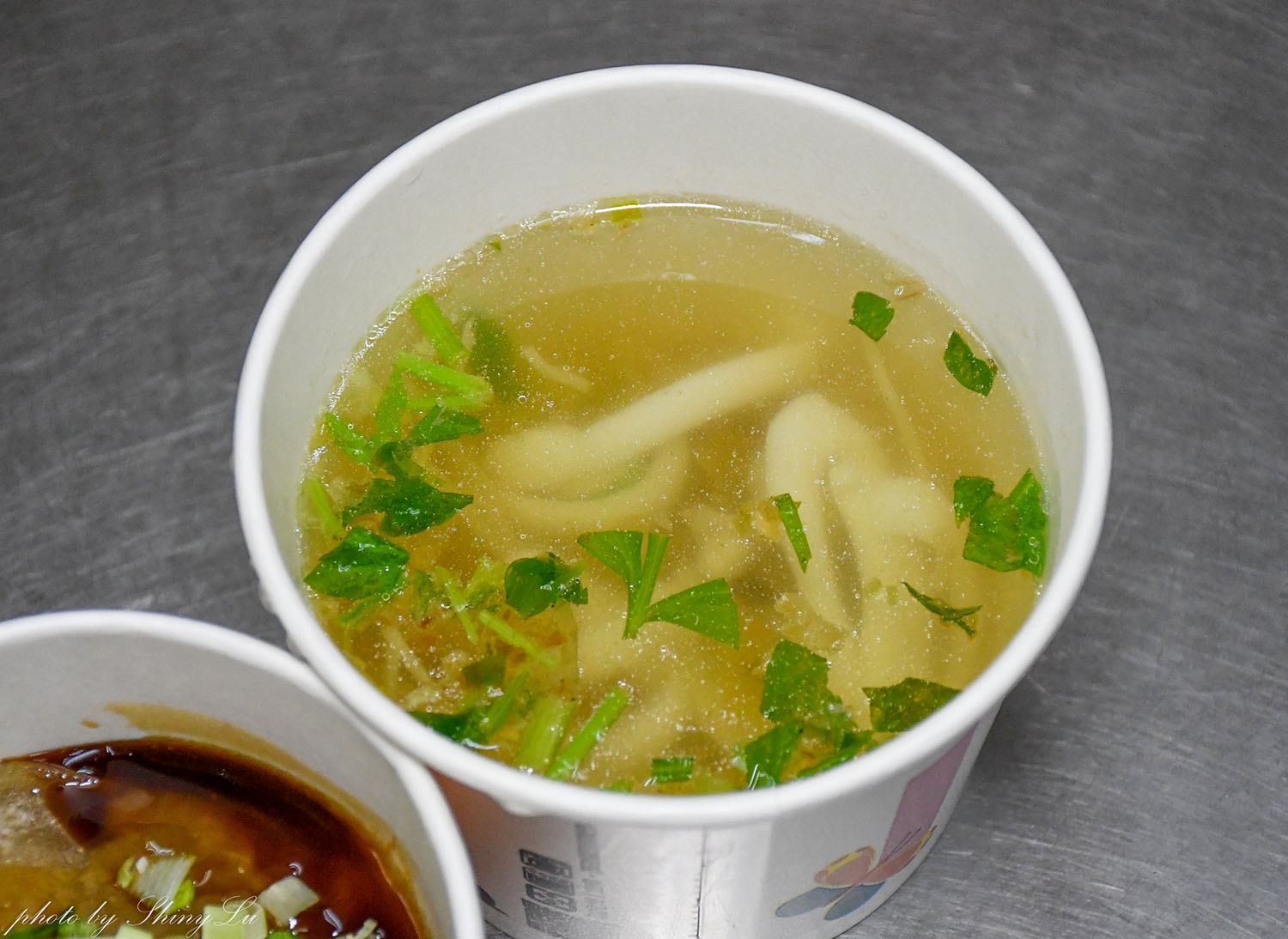 傳承三代的肉圓百年老店，花枝湯好吃