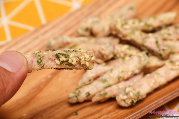 阿聰師芋頭酥的糕餅主意(大甲隨意館):【年節禮盒推薦】☼阿聰師芋頭酥的糕餅主意(大甲隨意館)☼小芋仔四層豐富內餡,口感極佳,香氣十足!送禮好看又大方~