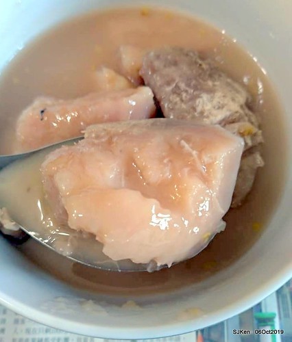 Tradtional seafood of Chinese dishses booth, Nangmeng market, Taipei, Taiwan, SKen, Oct 6, 2019