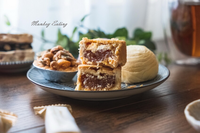 【大甲美食】躉泰食品│香Q麻糬餡芋頭紫晶酥、花生牛奶流芯酥好邪惡。新年春節禮盒。昇恆昌伴手禮。台中伴手禮推薦 - 貪吃猴的幻想