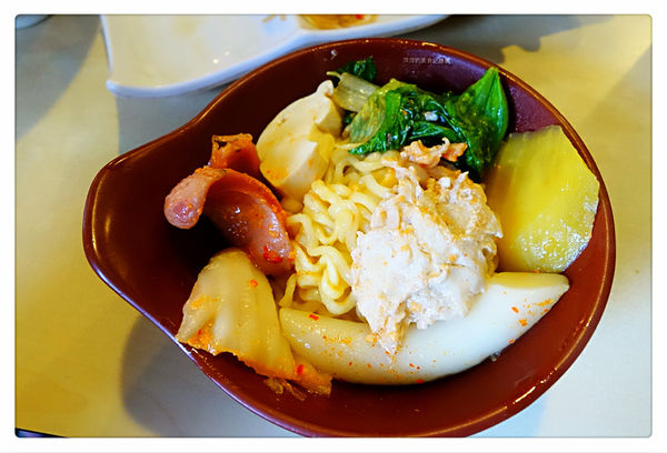 小飯館兒 ~ 公館人氣平價韓式料理❤️小菜/白飯 無限續 - 捷運公館站