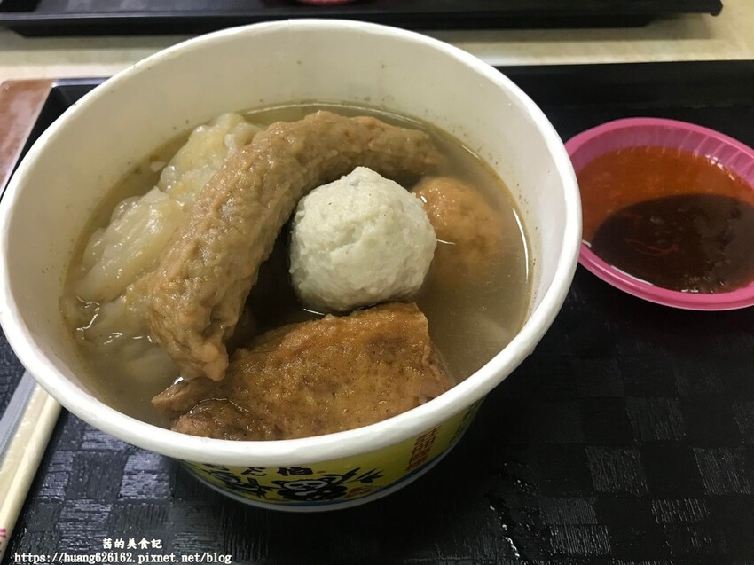 【苗栗後龍鎮】後龍慈雲宮前美食推薦『後龍黑輪伯』湯還能無限續加~