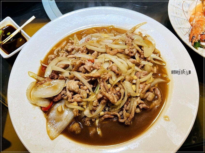 桃園市平鎮區桃園平鎮美食推薦：牛車水風味餐廳，家庭聚餐首選！享受包廂私密空間