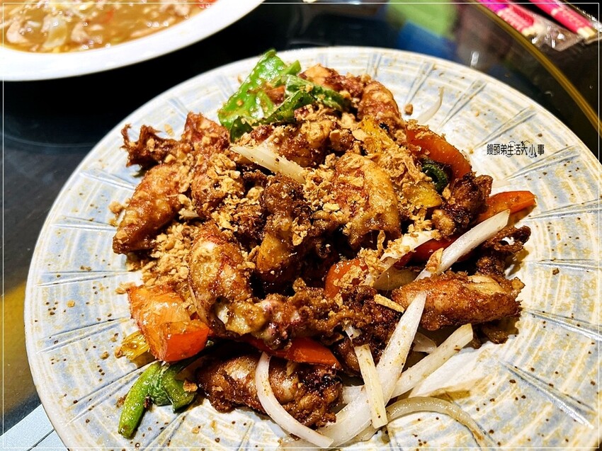 桃園市平鎮區桃園平鎮美食推薦：牛車水風味餐廳，家庭聚餐首選！享受包廂私密空間