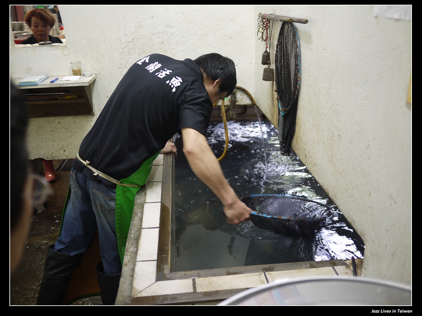 [金蘭活魚餐廳] 草魚, 烏鰡新鮮就是好美味, 活魚33吃~