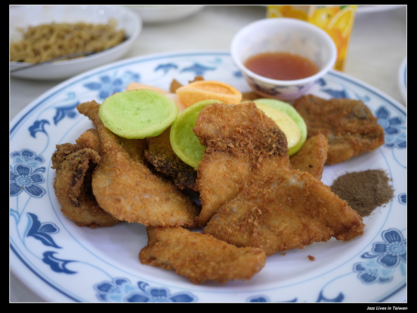 [金蘭活魚餐廳] 草魚, 烏鰡新鮮就是好美味, 活魚33吃~