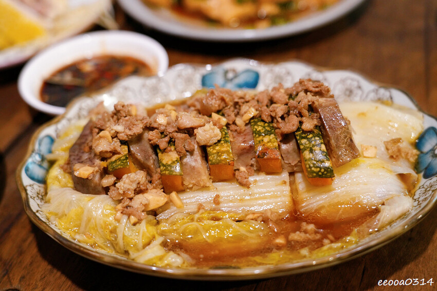 隱身百年三合院裡的「老頭擺客家菜」，桃園龍潭道地客家料理!