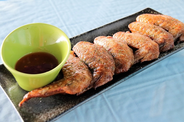 白圍牆地中海景觀咖啡:【桃園龍潭景點】白圍牆地中海景觀餐廳~唯美浪漫的地中海希臘風格,魔術表演,氣氛沸騰,同學會或家庭團聚最佳選擇