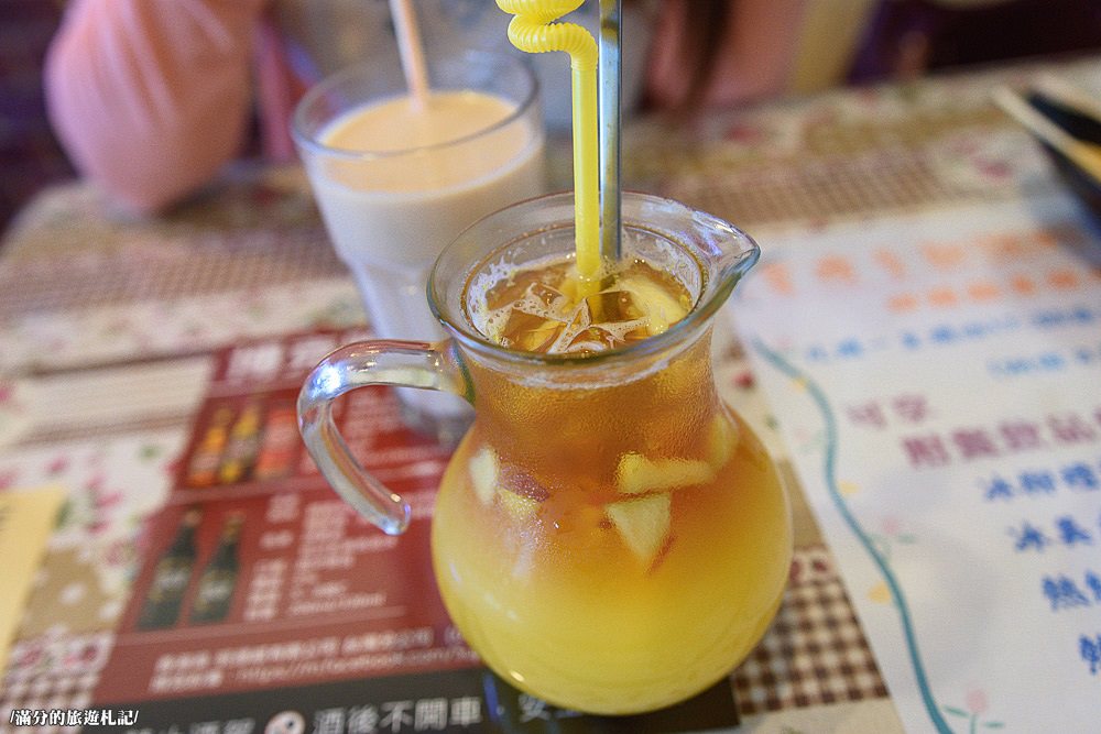 桃園龍潭景點》享夜景觀餐廳 龍潭夜景 站桃園看台北101 座擁180度的絢爛美景 - 滿分的旅遊札記
