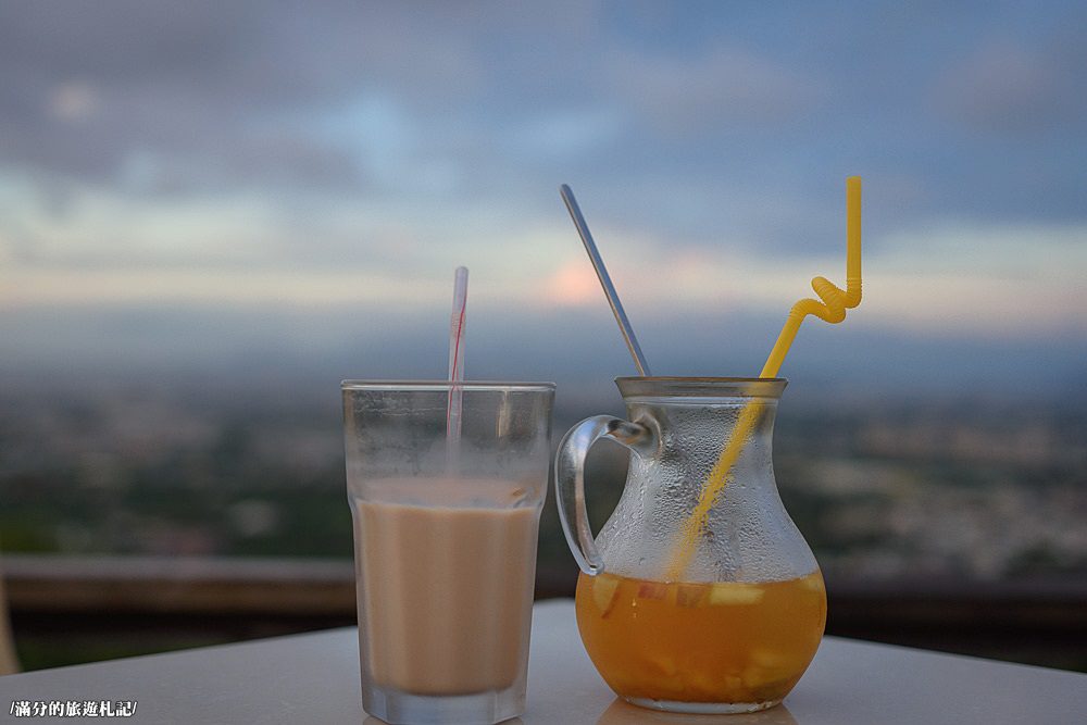 桃園龍潭景點》享夜景觀餐廳 龍潭夜景 站桃園看台北101 座擁180度的絢爛美景 - 滿分的旅遊札記