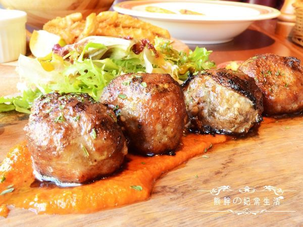 THE BBQ HOUSE-A18.jpg