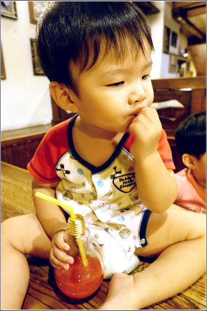 【新竹】Till Village 犁村,您不可不知的新竹巷弄中的歐式鄉村風老店,重返那些年少男時代最愛窩的茶坊