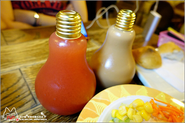 【新竹】Till Village 犁村,您不可不知的新竹巷弄中的歐式鄉村風老店,重返那些年少男時代最愛窩的茶坊