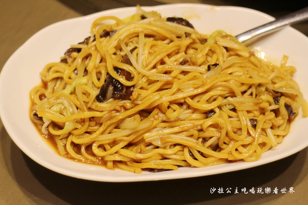 神旺大飯店-潮品集(承德京站店):台北大同港點吃到飽『潮粵潮品集-承德京站店』港式料理.海鮮.甜點無限供應/台北車站/神旺大飯店