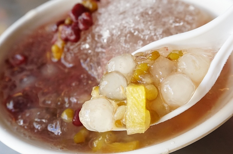 葉大粒粉圓冰.新竹美食.新竹粉圓冰.熱芋泥.新竹城隍廟美食.