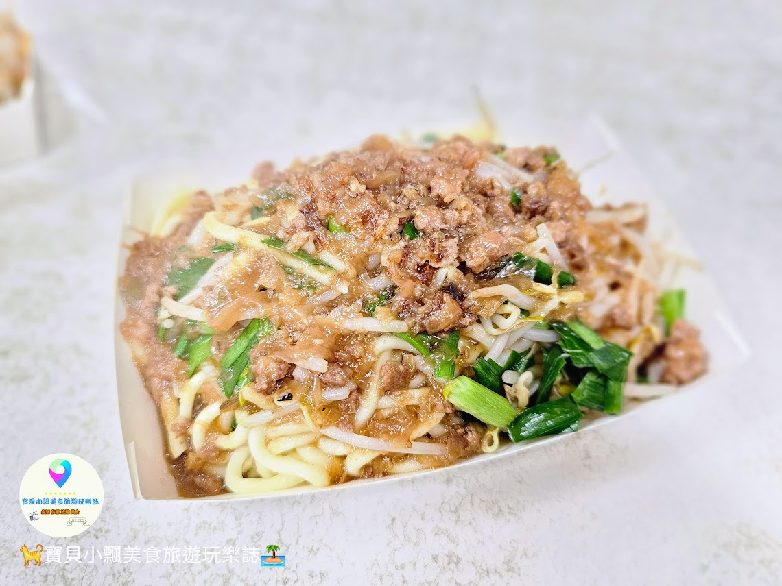 新竹城隍廟旁美食！在地人推薦王記蚵仔煎，香脆蚵仔煎與麵食Q彈。