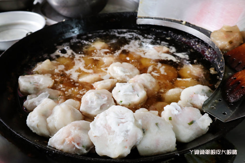 新竹肉圓推薦！竹蓮市場附近的竹蓮肉圓，魚羹有包蔥