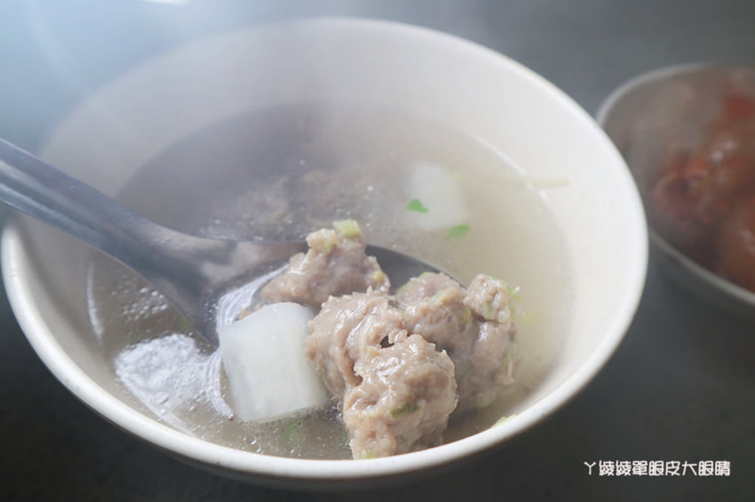新竹肉圓推薦！竹蓮市場附近的竹蓮肉圓，魚羹有包蔥