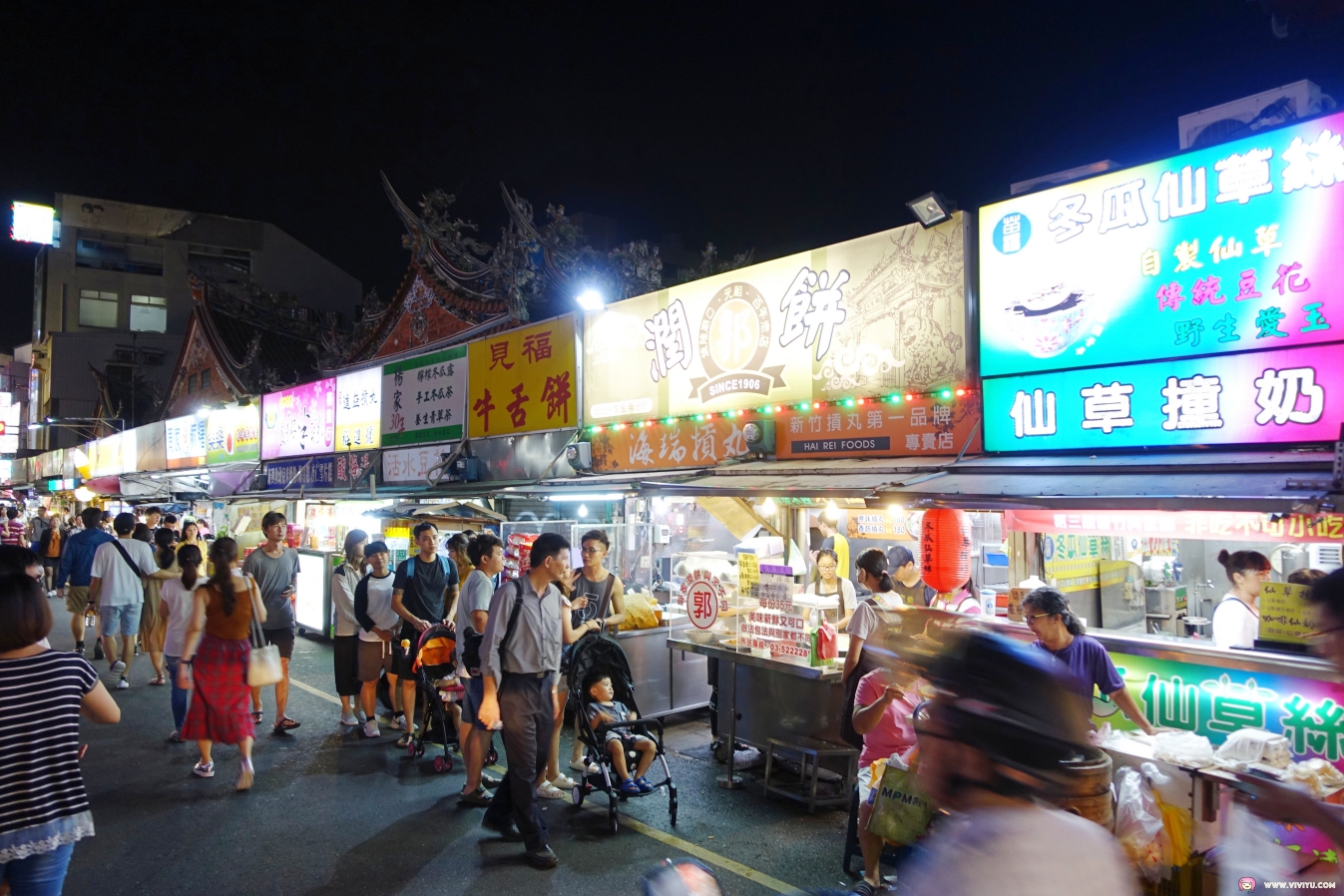 [新竹美食]新竹都城隍廟～城隍廟廟口美食懶人包．到訪必吃西大發、葉大粒粉圓冰．郭家潤餅道地美食