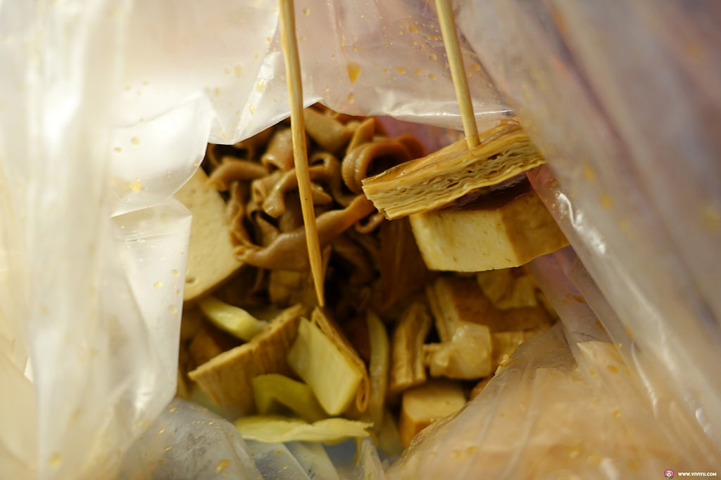 [新竹美食]新竹都城隍廟～城隍廟廟口美食懶人包．到訪必吃西大發、葉大粒粉圓冰．郭家潤餅道地美食