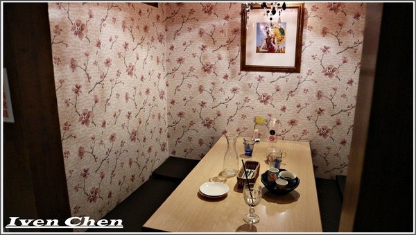 端陽邀月:《桃園聚會聚餐》茗茶小酌/聊天上網/吃貨上身的日子/約會聚餐皆宜的 『端陽邀月複合式餐廳-桃園店』