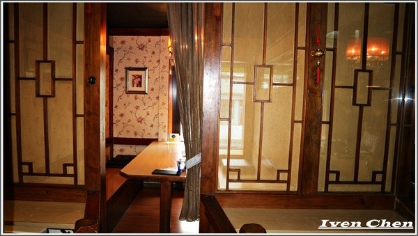 端陽邀月:《桃園聚會聚餐》茗茶小酌/聊天上網/吃貨上身的日子/約會聚餐皆宜的 『端陽邀月複合式餐廳-桃園店』