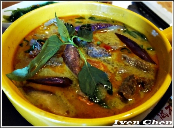 端陽邀月:《桃園聚會聚餐》茗茶小酌/聊天上網/吃貨上身的日子/約會聚餐皆宜的 『端陽邀月複合式餐廳-桃園店』