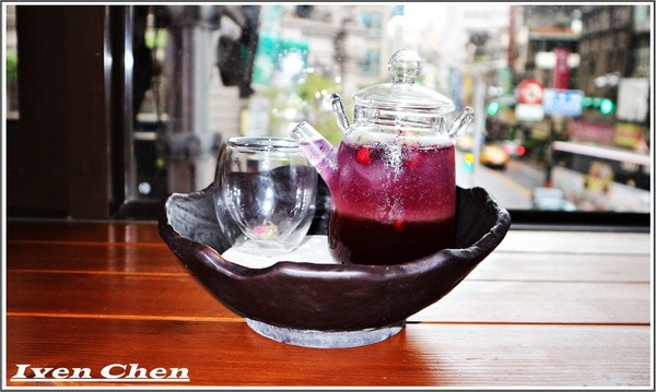 端陽邀月:《桃園聚會聚餐》茗茶小酌/聊天上網/吃貨上身的日子/約會聚餐皆宜的 『端陽邀月複合式餐廳-桃園店』