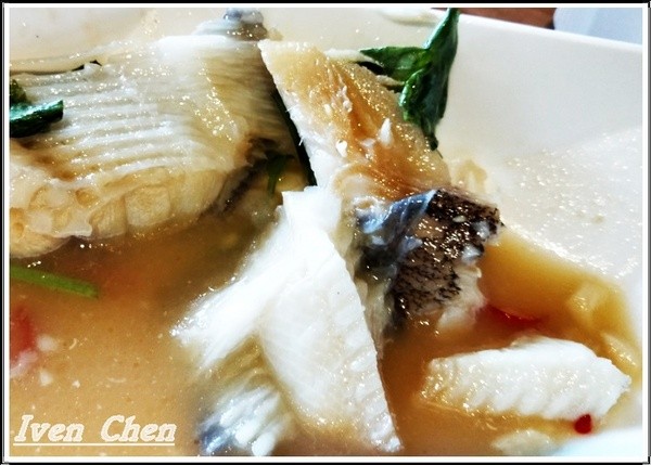 端陽邀月:《桃園聚會聚餐》茗茶小酌/聊天上網/吃貨上身的日子/約會聚餐皆宜的 『端陽邀月複合式餐廳-桃園店』