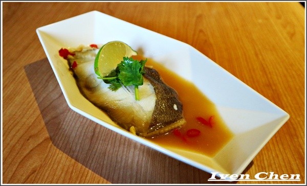 端陽邀月:《桃園聚會聚餐》茗茶小酌/聊天上網/吃貨上身的日子/約會聚餐皆宜的 『端陽邀月複合式餐廳-桃園店』