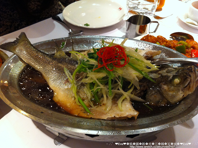 【食記】oO。。桃園 新光三越 瓦城　o○。