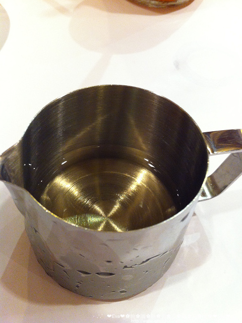 【食記】oO。。桃園 新光三越 瓦城　o○。