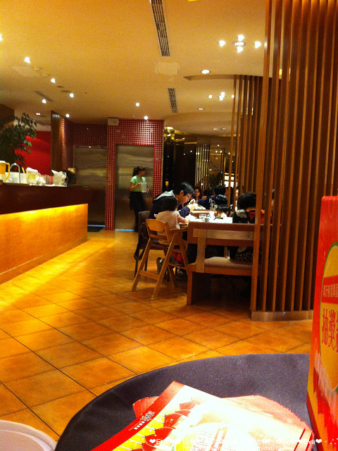 【食記】oO。。桃園 新光三越 瓦城　o○。