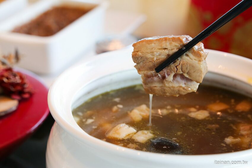 2021台南五星級飯店除夕圍爐年菜預訂「香格里拉台南遠東國際大飯店」推出招牌肉骨茶、佛跳牆!還有新春禮盒甜點伴手禮好體面! - 台南好Food遊