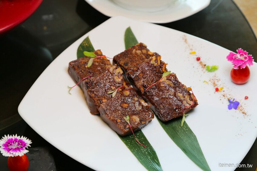 2021台南五星級飯店除夕圍爐年菜預訂「香格里拉台南遠東國際大飯店」推出招牌肉骨茶、佛跳牆!還有新春禮盒甜點伴手禮好體面! - 台南好Food遊