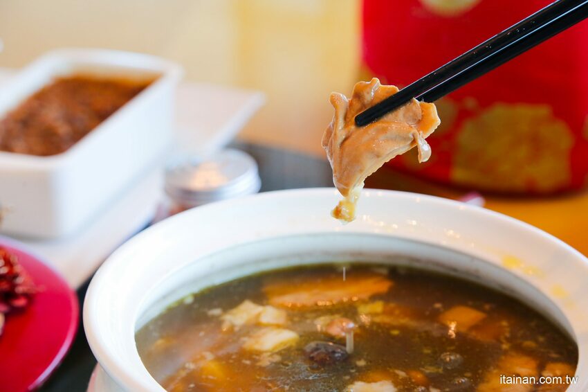 2021台南五星級飯店除夕圍爐年菜預訂「香格里拉台南遠東國際大飯店」推出招牌肉骨茶、佛跳牆!還有新春禮盒甜點伴手禮好體面! - 台南好Food遊