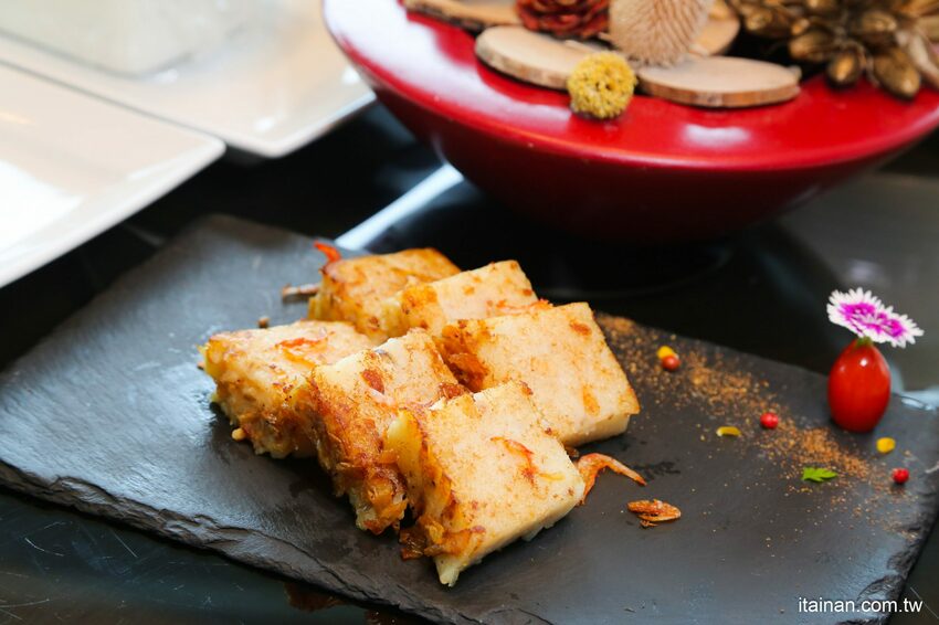 2021台南五星級飯店除夕圍爐年菜預訂「香格里拉台南遠東國際大飯店」推出招牌肉骨茶、佛跳牆!還有新春禮盒甜點伴手禮好體面! - 台南好Food遊