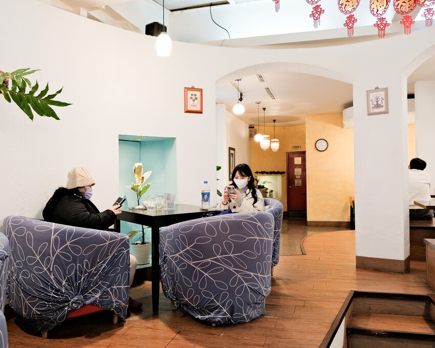 【桃園美食推薦】香草蛋糕舖民族總店～ 桃園最好吃蛋糕店！平價義大利麵、燉飯、蛋糕、飲品超豐富～桃園平價下午茶、桃園火車站美食