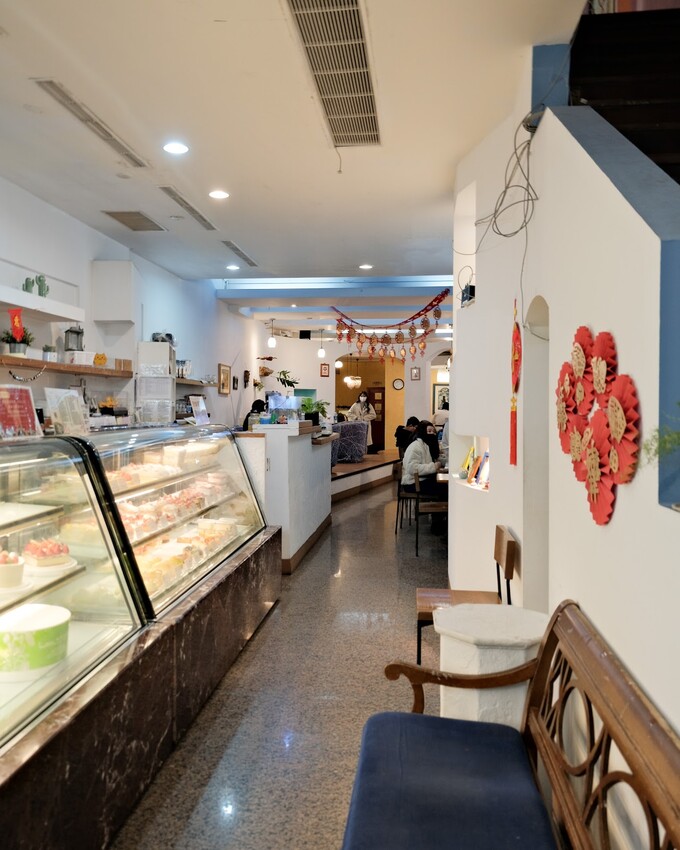 【桃園美食推薦】香草蛋糕舖民族總店～ 桃園最好吃蛋糕店！平價義大利麵、燉飯、蛋糕、飲品超豐富～桃園平價下午茶、桃園火車站美食