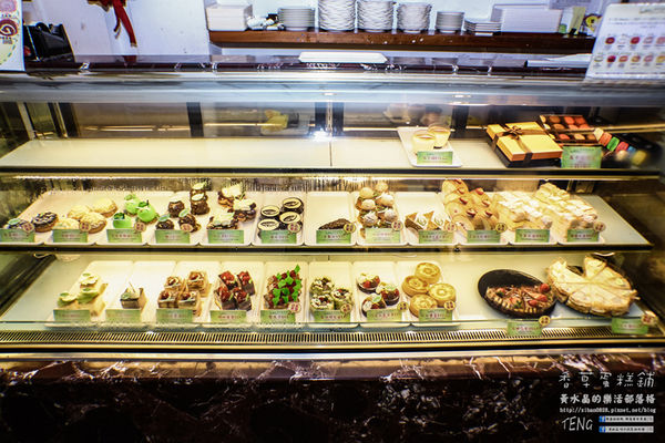 香草蛋糕舖|桃園市桃園區優質甜點蛋糕店；甜點深得人心，地中海風格且有舒適用餐空間。