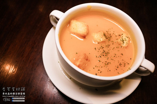 香草蛋糕舖|桃園市桃園區優質甜點蛋糕店；甜點深得人心，地中海風格且有舒適用餐空間。