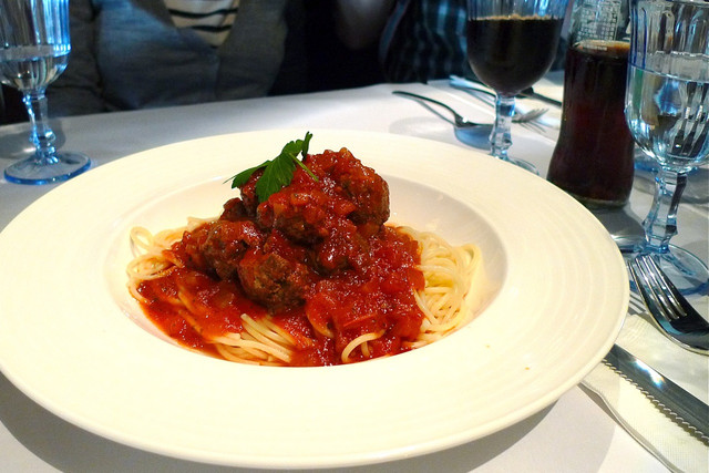 January 5, 2011  布宜諾阿根廷廚房 Restaurant Buen Ayre