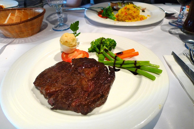 January 5, 2011  布宜諾阿根廷廚房 Restaurant Buen Ayre