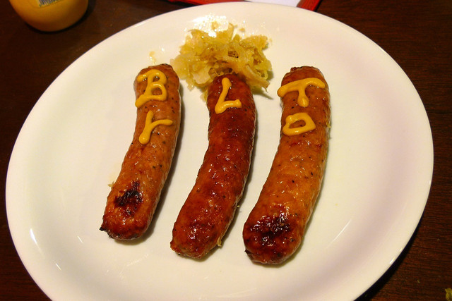 October 2, 2011  [台北] Mr. Sausage's Kitchen 香腸先生的廚房