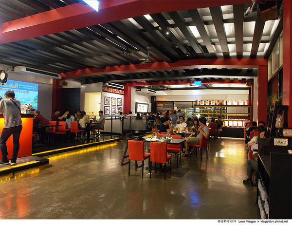 橘子咖啡庭園:【宜蘭 Yilan】橘子咖啡 員山半山腰欣賞宜蘭最美的夜景 橘子咖啡庭園:【宜蘭 Yilan】橘子咖啡 員山半山腰欣賞宜蘭最美的夜景