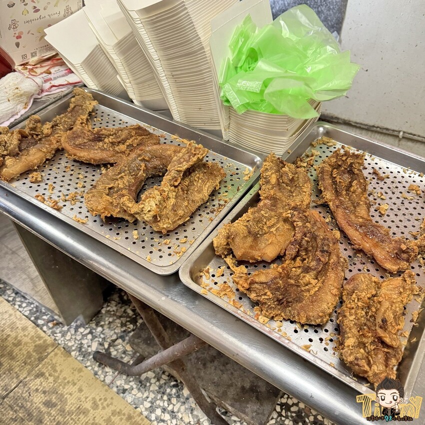 被網友號稱新竹最強炸肉！你們吃過了嗎？--跟著踢小米吃喝玩樂趣