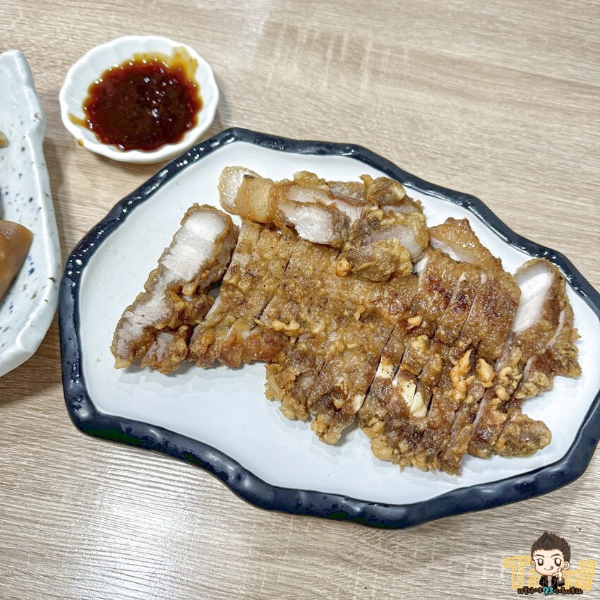 被網友號稱新竹最強炸肉！你們吃過了嗎？--跟著踢小米吃喝玩樂趣