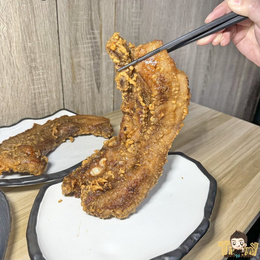 被網友號稱新竹最強炸肉！你們吃過了嗎？--跟著踢小米吃喝玩樂趣