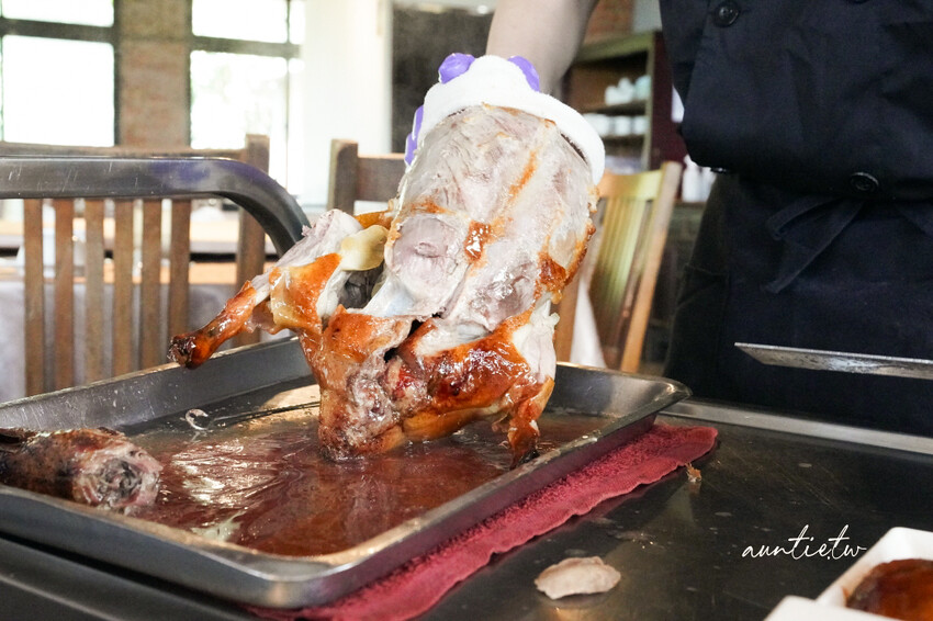 新竹東區必訪功夫菜餐廳，品味竹科工程師最愛烤鴨，享受古色古香用餐體驗