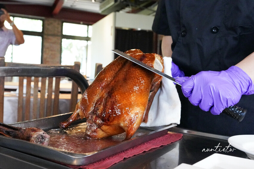 新竹東區必訪功夫菜餐廳，品味竹科工程師最愛烤鴨，享受古色古香用餐體驗